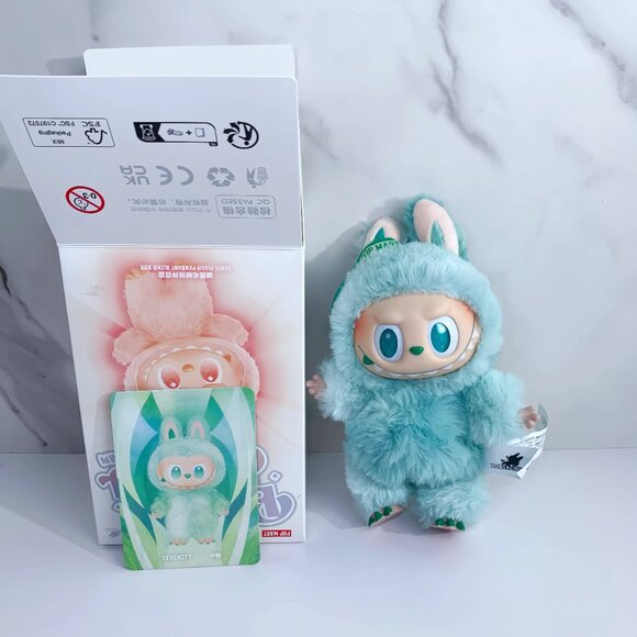 Labubu Accessories - Big into Energy Labubu V3 serenity